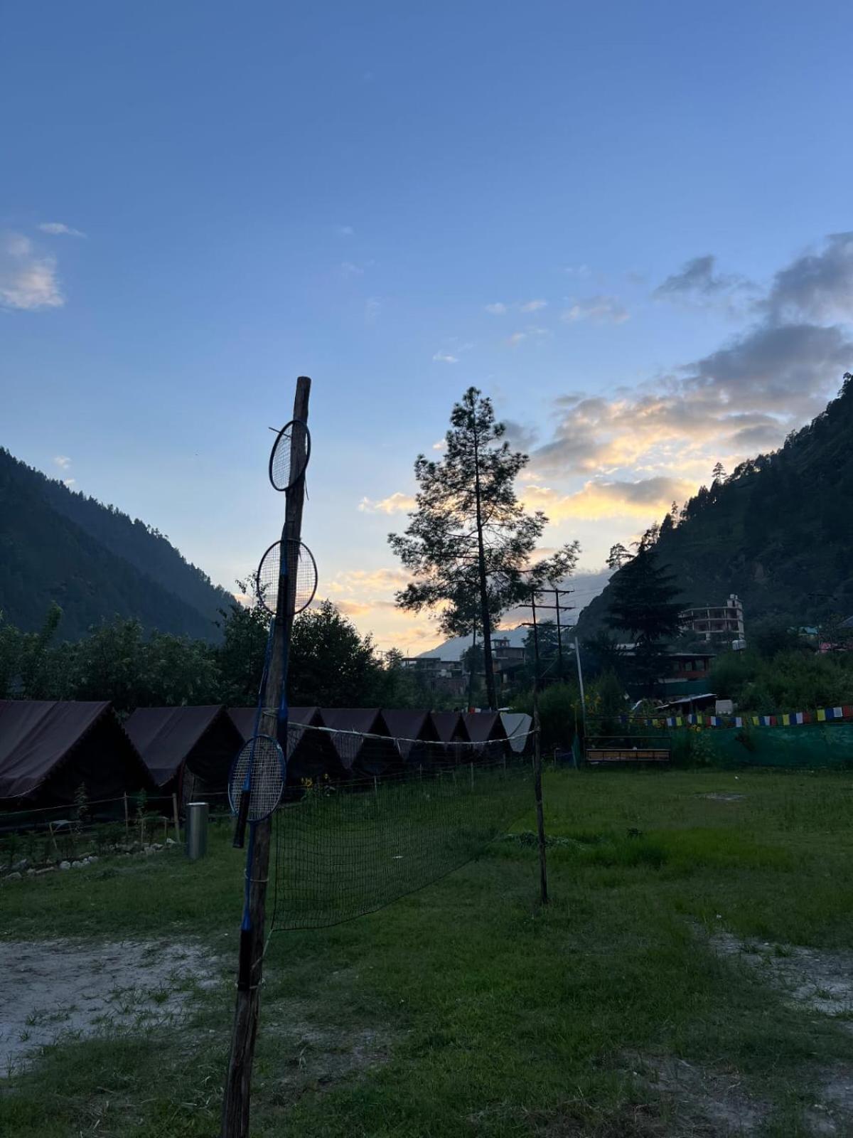 Himtrek Stay Kasol Kültér fotó