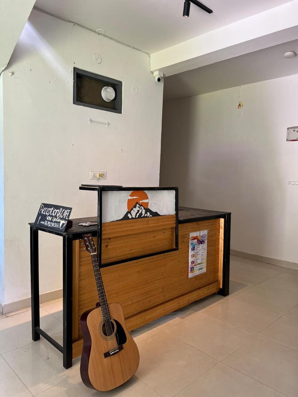 Himtrek Stay Kasol Kültér fotó