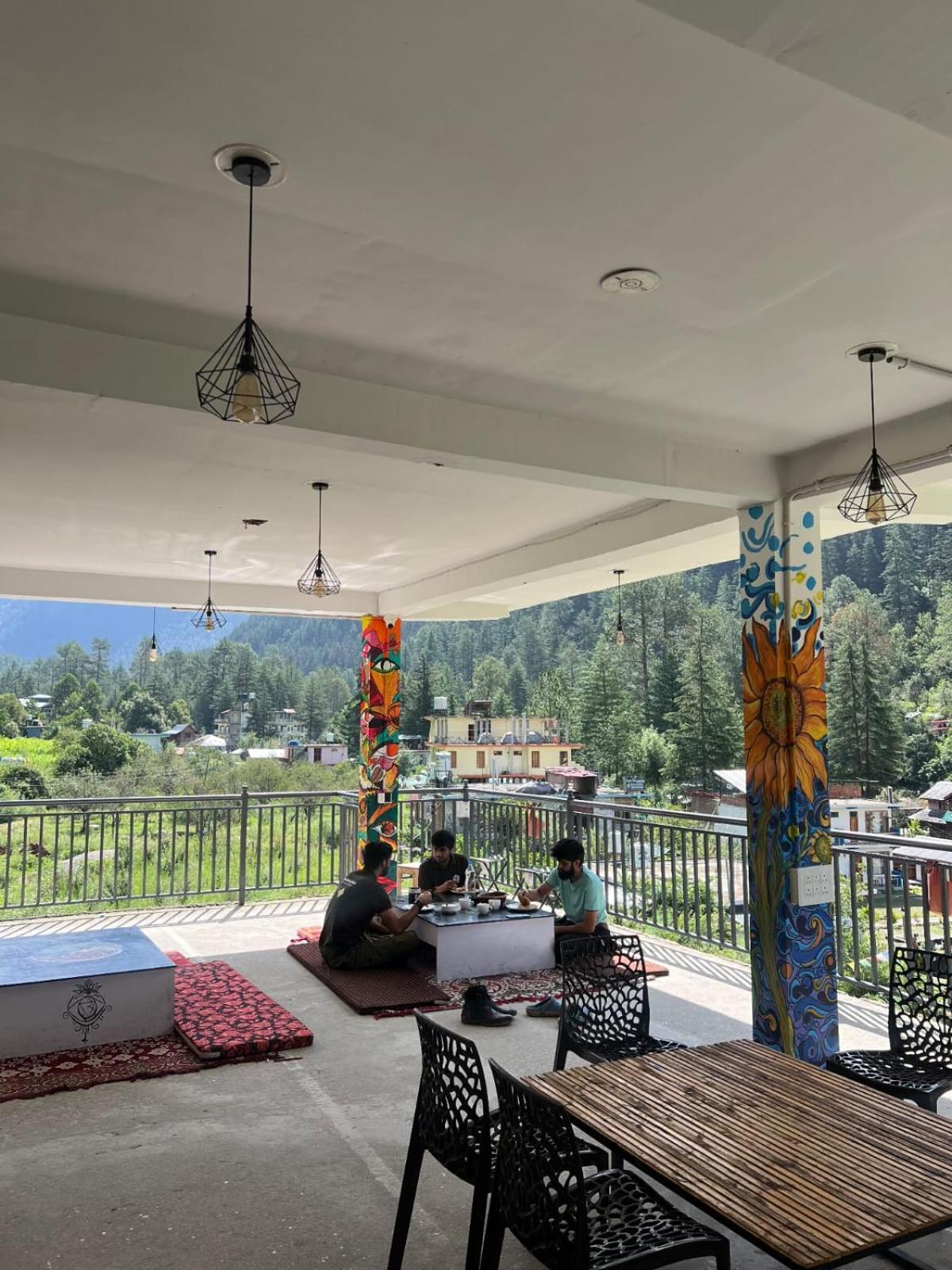 Himtrek Stay Kasol Kültér fotó