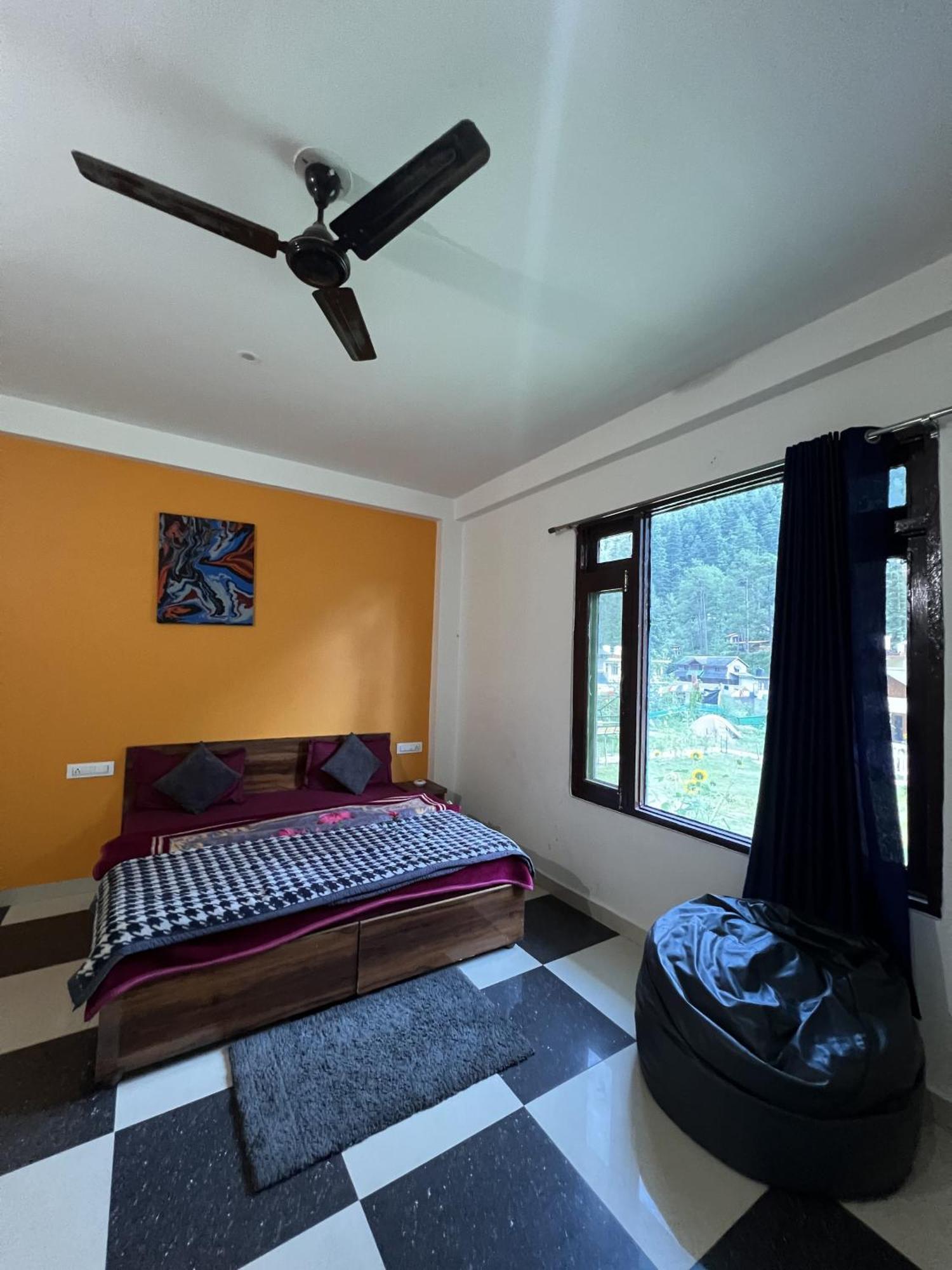 Himtrek Stay Kasol Kültér fotó